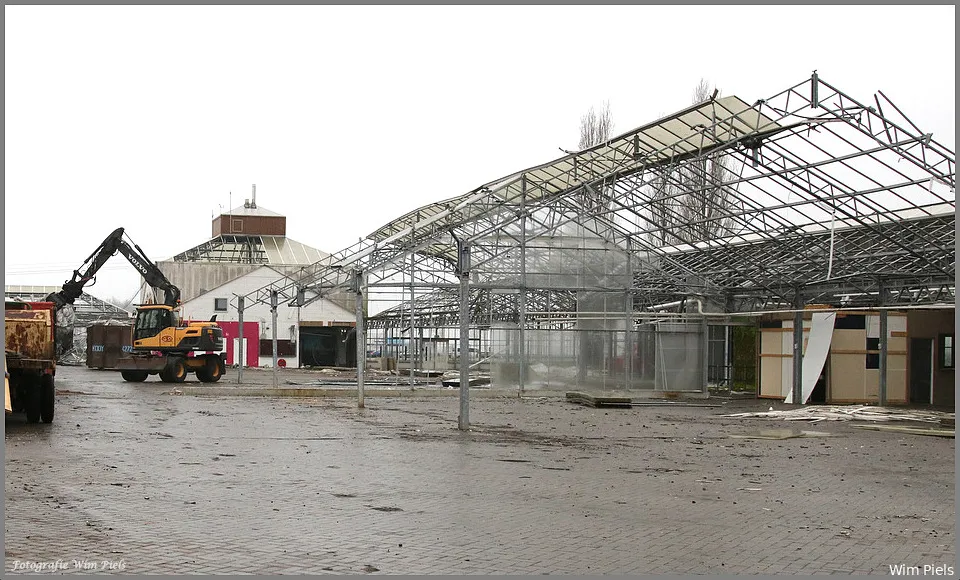 Nieuwbouw op locatie voormalig tuincentrum Beuningen drie winkels in 2025